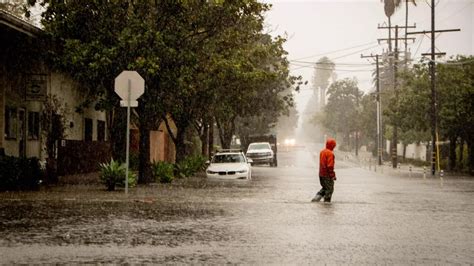 ABD'nin California eyaletinde acil durum ilan edildi - Son Dakika Haberleri